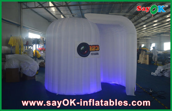 غرفه تبلیغاتی نورپردازی بادی صورتی را نمایش می دهد / غرفه های بادی را با لوگو از بین می برد