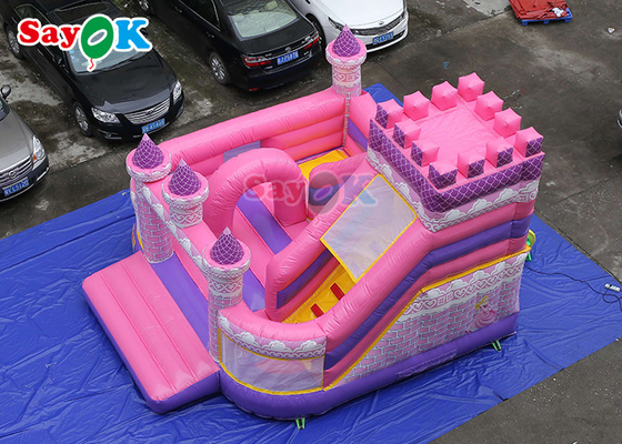 دختران سرسره قلعه بادی Pink Princess در حال بازی کردن خانه بادی برای پارک تفریحی