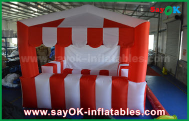 چادر بادی خانگی چادر بادی قرمز و سفید سفارشی برای تبلیغات رویداد