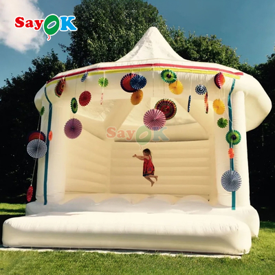 عروسی قصر پرتابی پرتابی در فضای باز خانه پرتابی سفید