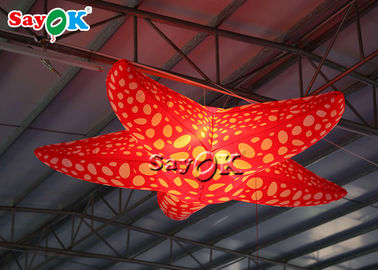 مهمانی ها تزئین شده از ستاره دریایی با باد 2 متر قرمز آویزان
