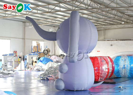 نمایشگاه فیل های بادکنک شخصیت های کارتونی فلز با بادکنک