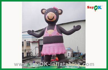رنگ صورتی دلپذیر خرس پرتابی شخصیت کارتون پرتابی حیوانات برای تبلیغات