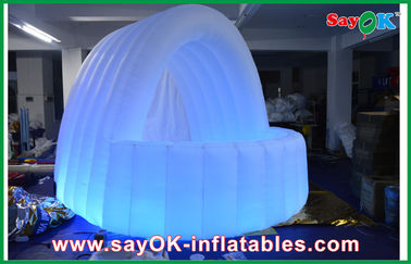 Grotto Igloo Inflatable L4 X W4 X H3.5m نوار بادی پارچه آکسفورد برای دکوراسیون دارای گواهینامه CE