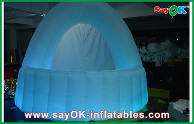 Grotto Igloo Inflatable L4 X W4 X H3.5m نوار بادی پارچه آکسفورد برای دکوراسیون دارای گواهینامه CE